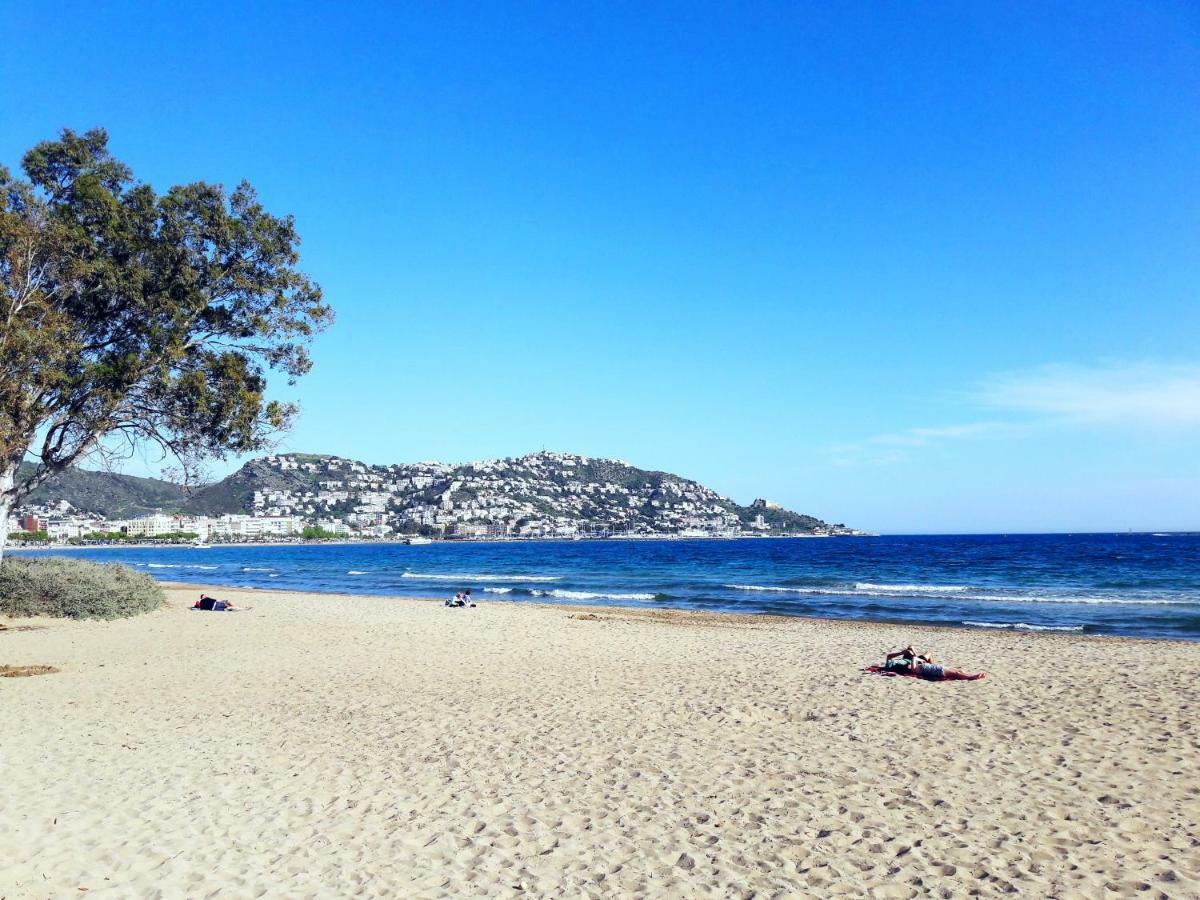 شقة Residencia Platja De روساس المظهر الخارجي الصورة
