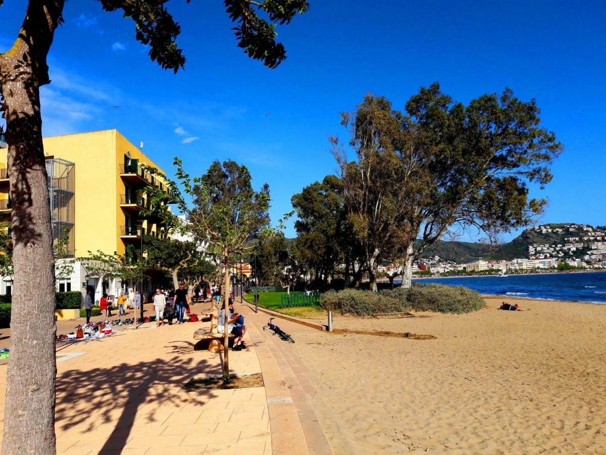 شقة Residencia Platja De روساس المظهر الخارجي الصورة
